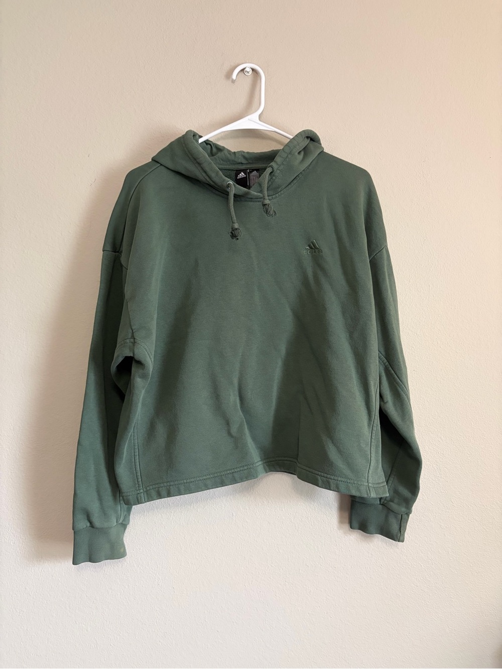ADIDAS ALL‎ SZN Fleece Hoodie Green cropped size medium women’s athleisure